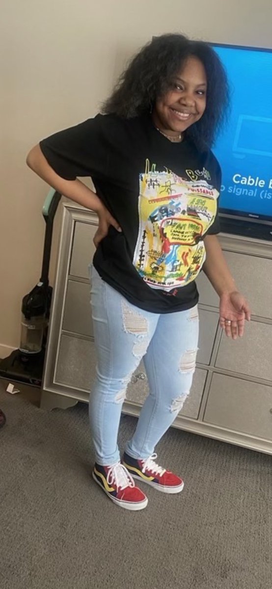 beautifultri's tweet photo. My 16 year old dope as fuck and what about it…. People don’t see her much cause I keep her tucked #avirgin #smartasfuck #proudparent #fireasssibling https://t.co/StWbDIveh0