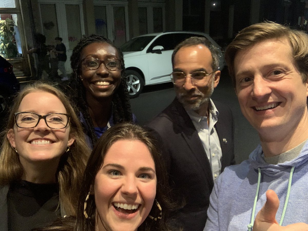 Just some old guys bumping into the future of cardiovascular medicine… we are in good hands! @UvaDOM @CardioUva @ACCinTouch @UVACardsFellows