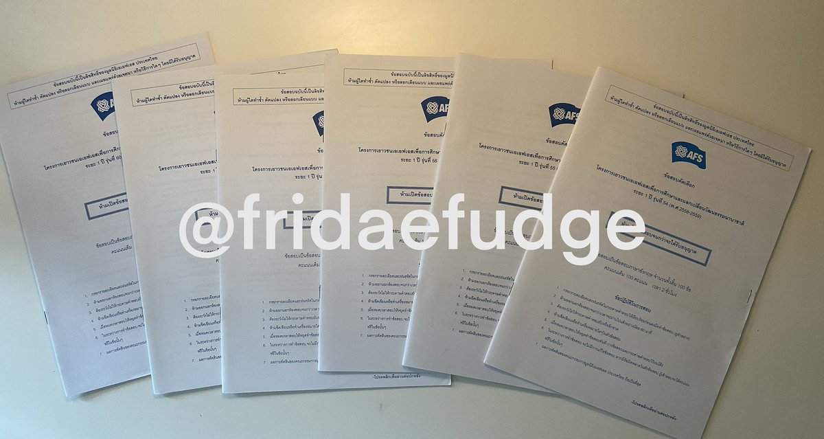 fridaefudge's tweet photo. ข้อสอบเก่า โครงการระยะ 1 ปี รุ่น 54 55 56 57 59 60 (ไม่ขายแยก) 180฿ (📮 30/50)
#afs61 #afs62 #afs63 #afsthailand #นักเรียนแลกเปลี่ยน https://t.co/SGTDDSZDJt