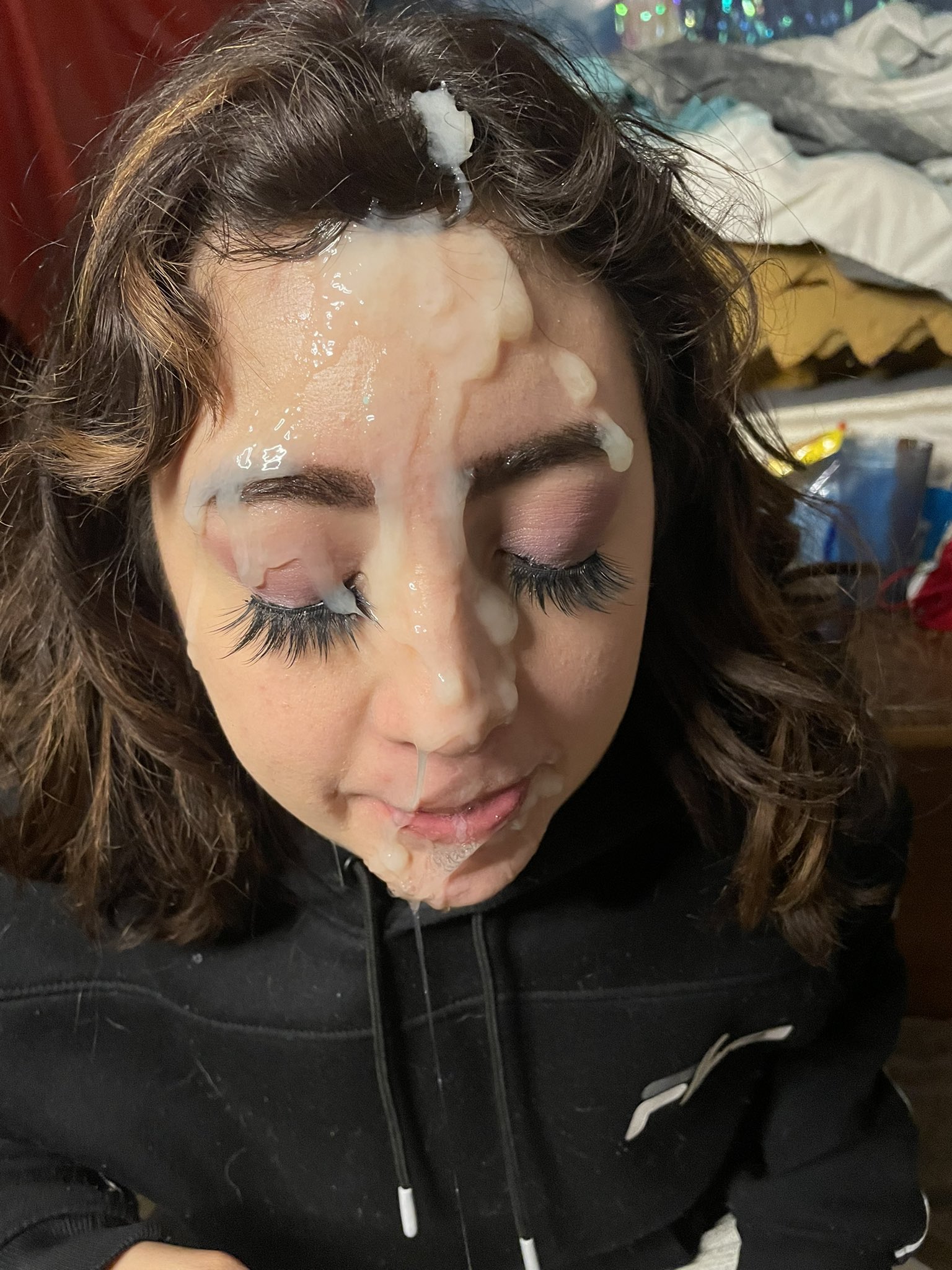 Heather the Cumslut💕 on X: Biggest facial ever? Too much cum for just one  face😉 t.co1UDwL3fR7n  X