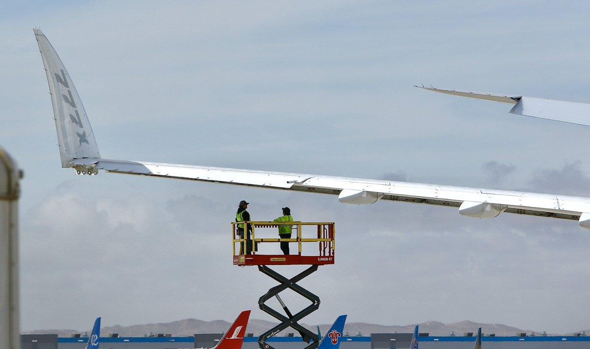 ShorealoneFilms's tweet image. Caught the ⁦@Boeing⁩ prototype 777-9, N779XW, at #VCV today. 03-05-23