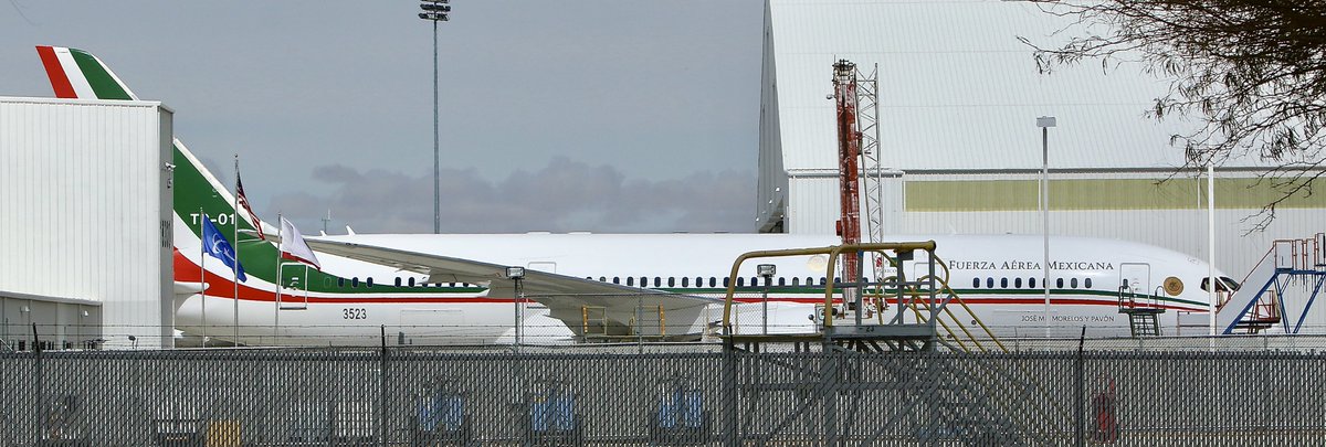 ShorealoneFilms's tweet image. The now ex-Mexico Air Force One #787…still sitting at #VCV 03-05-23