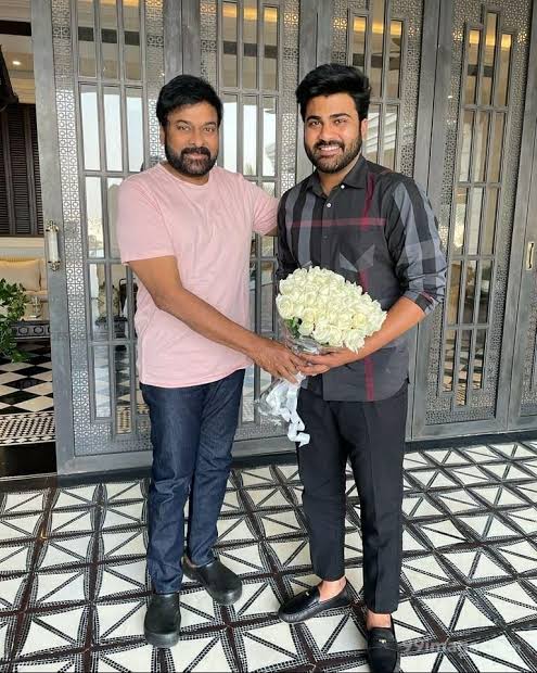 Wishing the Versatile & Charming Hero @ImSharwanand A Very Happy Birthday 💐
Wishing a Grand Success with #Sharwa35 & All The Happiness in Your life 😇

On Behalf Of #MegastarChiranjeevi
@KChiruTweets Fans
#Chiranjeevi #Sharwanand

#HappyBirthdaySharwanand
#HBDSharwanand