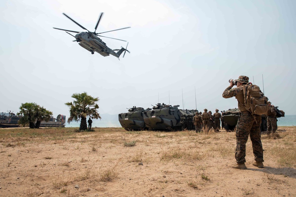Marines with <a href="/Official13thMEU/">13th Marine Expeditionary Unit</a>, currently embarked with amphibious assault ship <a href="/USSMakinIsland/">USS Makin Island</a>, simulate a patrol during exercise Cobra Gold 2023, March 2.
#InternationalByDesign | #AlwaysReady