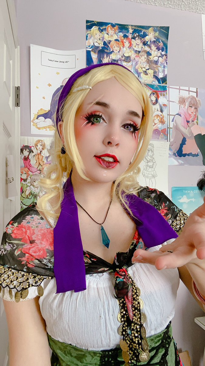 rtpinkaura's tweet photo. ooo i wanna join !!

Without taking any new ones, post photos of you as: 
1) a romanceable NPC
2) a quest-giver NPC
3) the final boss of a game

i had to DIG thru the archives to find these !! my ocs 🥰
the last one is a screencap cause i forgot to take any selfies that day lol https://t.co/OcFQFDIOdO