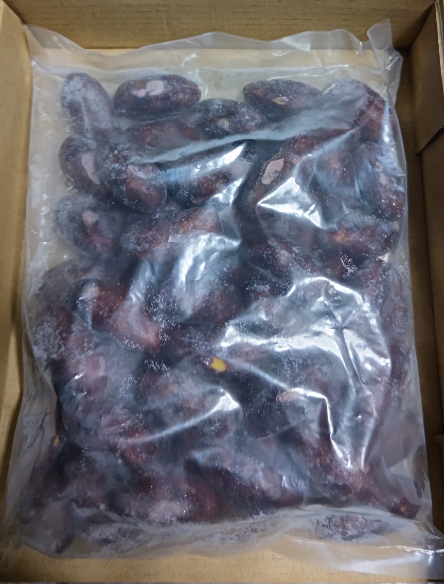 少し前にお取寄せした、名古屋お芋嬢(@nagoyaoimojo)さんのキャンディポテト(スイートチョコ)、美味しく少しずついただいてます🍠🍫  