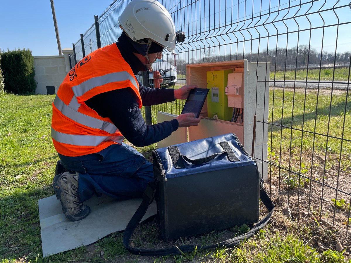 Les équipes d’@enedis_aqui_N se mobilisent en #Gironde pour une opération anti fraudes. 53 compteurs contrôlés et 30 verbalisations. #servicepublic