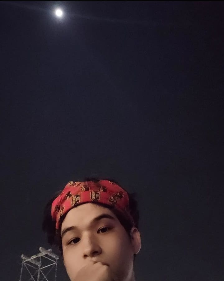 tung_vs's tweet photo. @skywongravee​#skywongravee https://t.co/L9Q5wiphGQ
