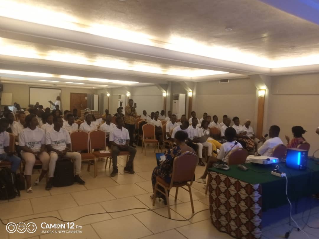 GOUDEAGBE  Astérix tweet media