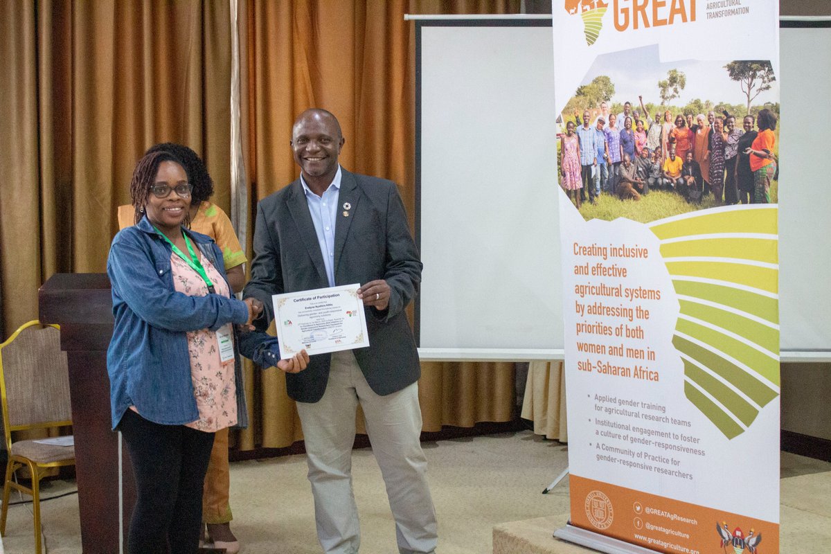 CgiarFarming's tweet photo. Of course, the #graduation of the #EiA and Scaling participants was the cherry on top of the #training #workshop.
#GenderInAgronomy #YouthInAgronomy #GREATGenderAg https://t.co/Lhl3mURqXM