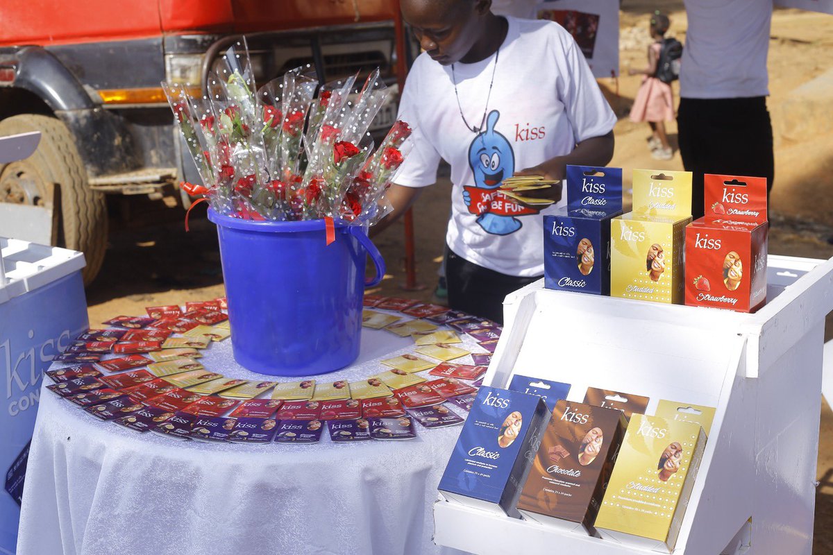 ExpUg_Official's tweet photo. Exp team represented DKT during the Ministry of Health ICD celebrations in Banda Kampala. The team also delivered a memorable experience to the public on Valentine’s Day with an impactful message about condom use through road shows. #ThinkExpforLive+
#internationalcondomday https://t.co/dAEJpN9vWS