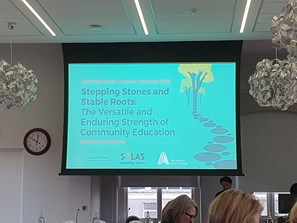 Great way to start the week! @Leargas and @EPALE_IE are delighted to take part in the @aontas policy day focusing on #CommunityEducation. #CreateYourWorld #ALF23