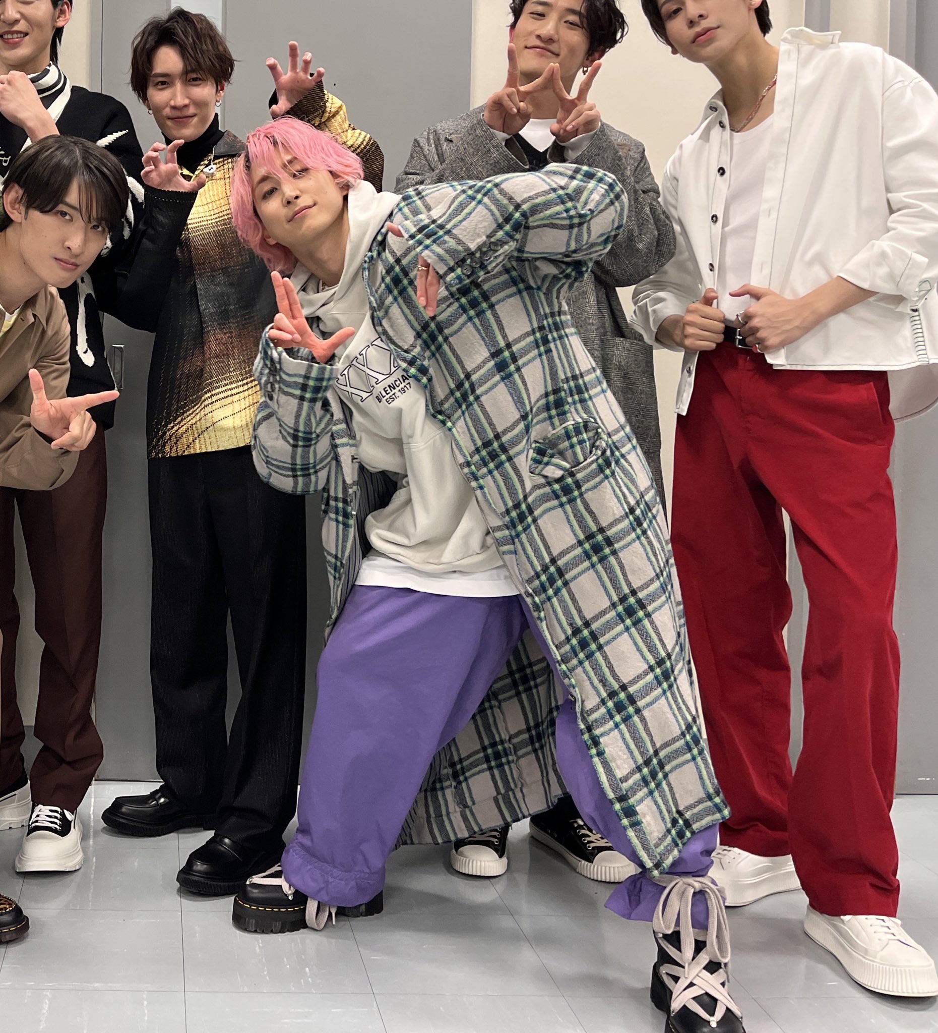 カエル ネックレス 佐久間大介 タペストリー Man 衣装 スノーマン タペストリー ⁡ #DaisukeSakuma #佐久間大介 #SnowMan ⁡ ⁡ #すの