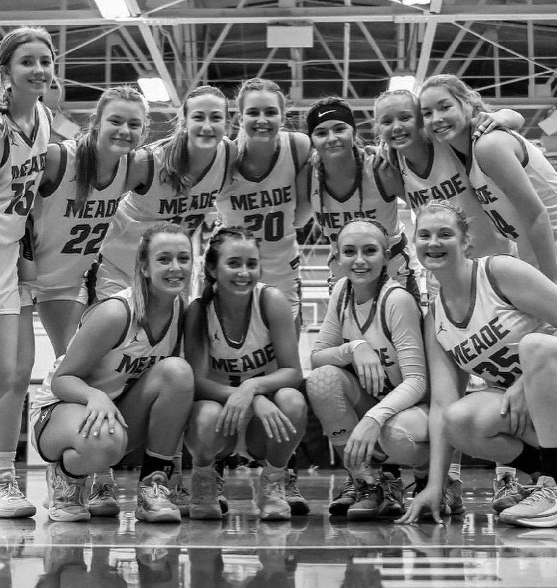 LadyWaves_Bball's tweet photo. How can we ever begin to thank our community for endless support? How can I ever begin to thank these girls for the joy they brought to my everyday? Chapters close, gym lights go off but what we experienced and accomplished together will remain - Legacy! https://t.co/1InjYWN4aL