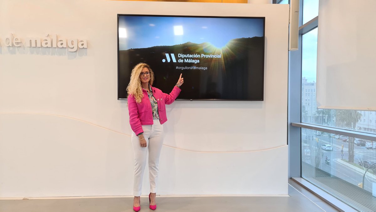 La diputada de <a href="/juventudmlg/">Juventud y Educación Málaga</a>, Carmen Márquez, presenta la campaña ‘Orgullo rural Málaga'.

Puedes seguirlo en directo: 👉 malaga.es/endirecto 

#orgulloruralmalaga