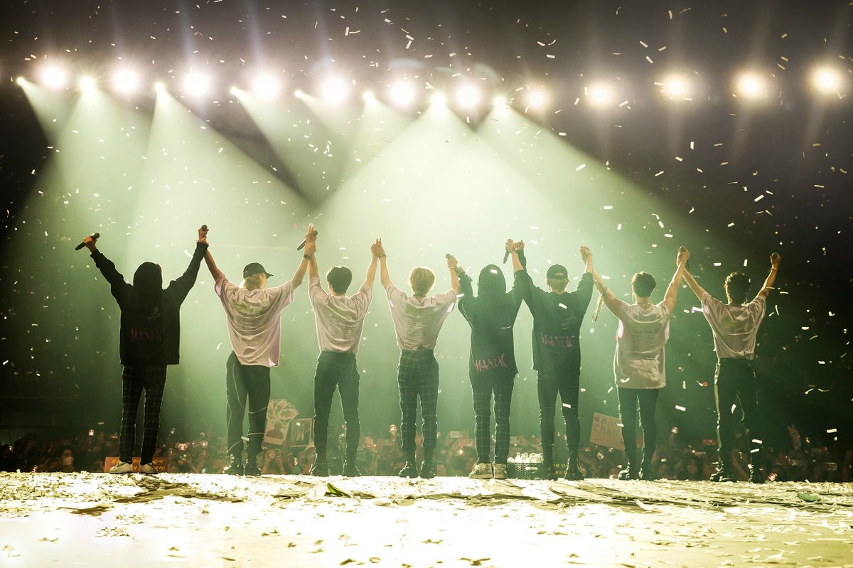 skzconcertLA's tweet photo. Stray Kids Encore in Los Angeles Concert Freebies and Projects Masterlist

🔗https://t.co/FzCspDGJ7R

#SKZinLA #StrayKidsinLA
#StrayKids_2ndWorldTour_MANIAC_ENCORE https://t.co/ewfbAg87pi