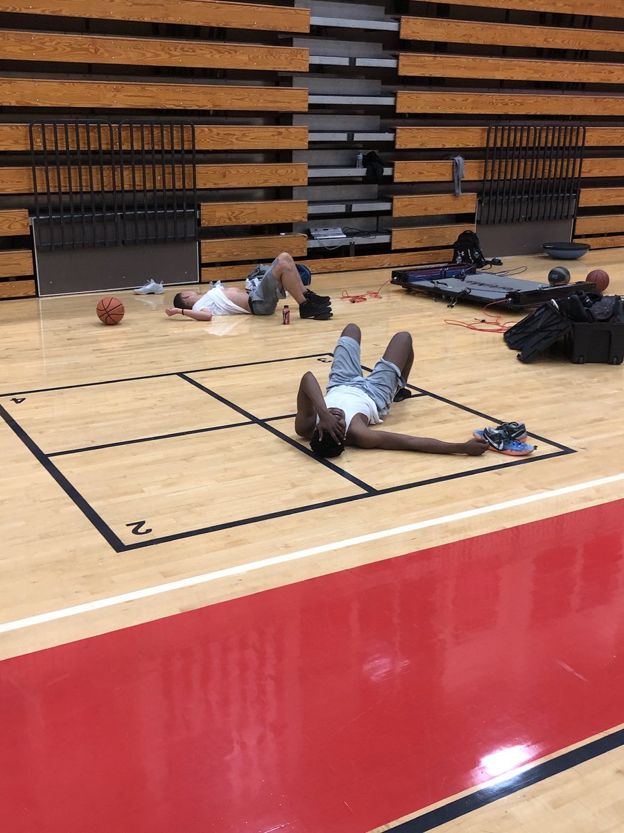 MEdwardsBball's tweet image. I have  7k+ Videos of Development That I Don’t/Won’t Post…The Development Process is A Sacred One &amp;amp; It’s Between A Real Trainer &amp;amp; His Client. When did it Became “A Thing” to Pull Back The Veil of Secrecy &amp;amp; Give Away Regional Specific Movements &amp;amp; Theory?!🤔
@Terrell_Burden3  🙏🏾