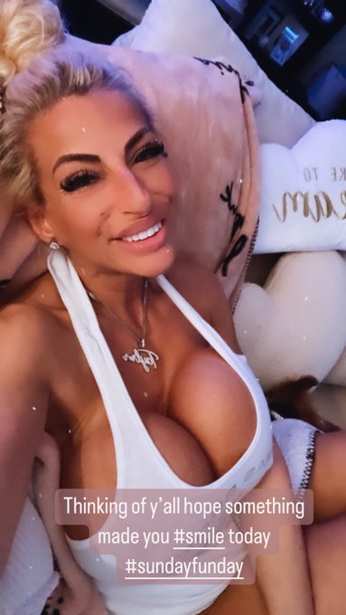 Thinking of y&rsquo;all hope something made you #smile today #sundayfunday https://t.co/B1Rwxuwtrd https://t<a href="/tag/smile"class="tags">#smile</a><a href="/tag/sundayfunday"class="tags"><span>#sundayfunday</span></a>