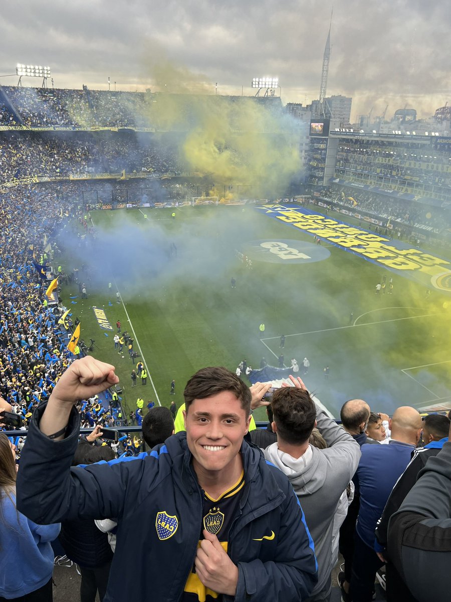 HOY JUEGA BOOOOOCAAAAAAA
