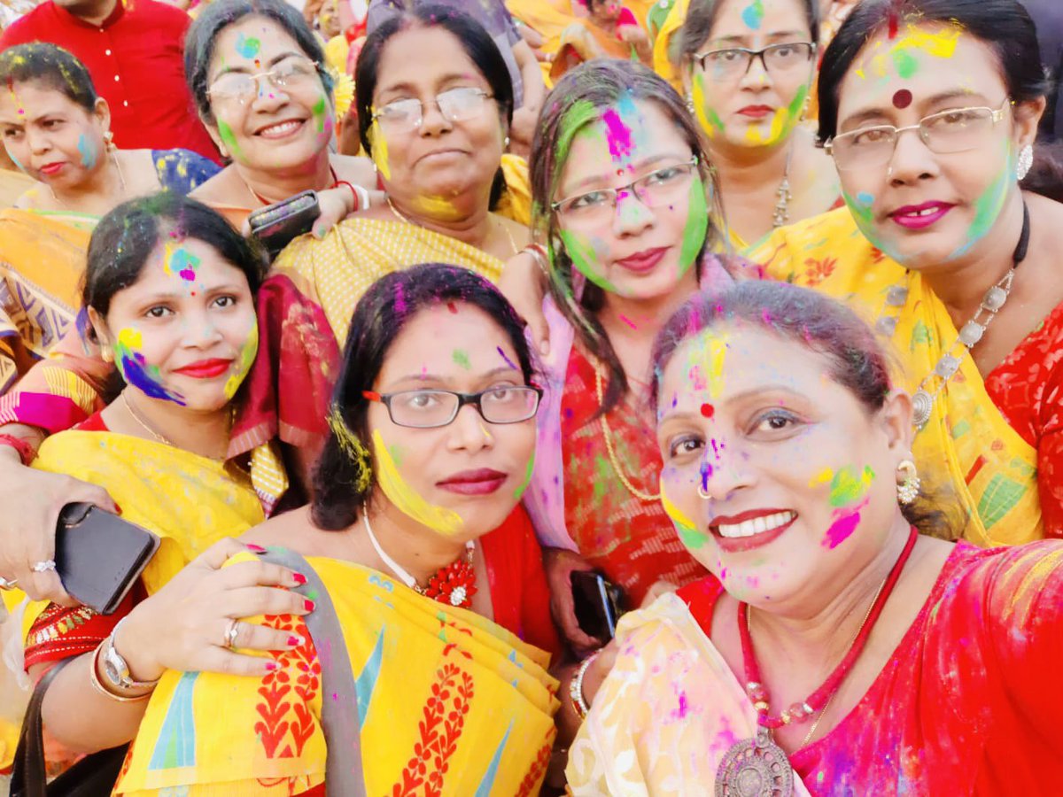 WB is the land of peaceful celebration of all festivals together under our CM @MamataOfficial @abhishekaitc Happy Holi @AITCofficial @BanglarGorboMB @PTI_News @IndianPAC @PrashantKishor @AITC4Delhi @abpanandatv @jago_bangla @Chandrimaaitc @kakoligdastidar @akash4aitc @koltvnews