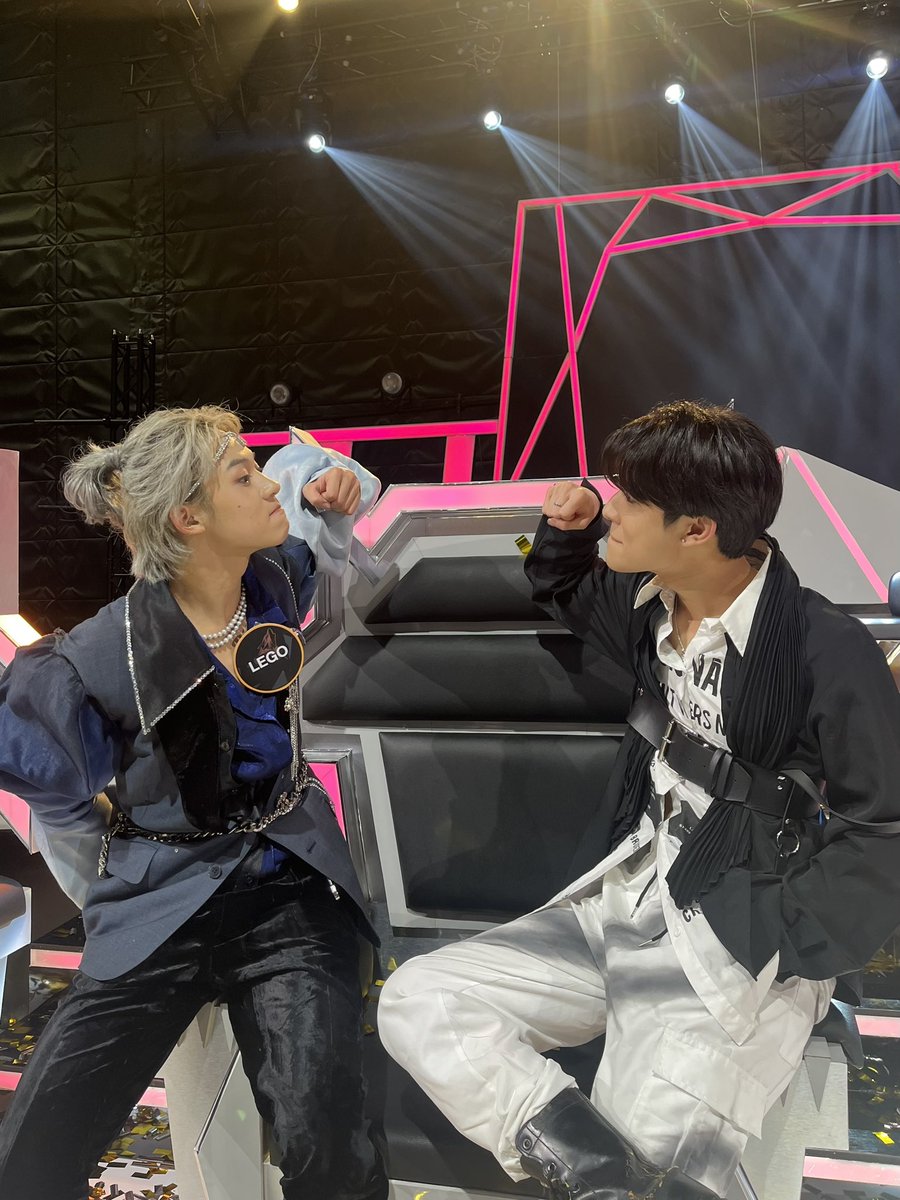 kkennatthapong's tweet image. Congratulations!! จ่าฝูงหมาป่าา ขอบคุณสำหรับมิตรภาพดีๆที่อยู่ด้วยกันมาตลอด ตั้งใจทำงานทำหน้าที่ของตัวเองให้ดีที่สุดและมีความสุขมั๊กๆ Luv u ja🐺🧡🤘🏻 #ProjectAlphaTH #ProjectAlphaFinalEP