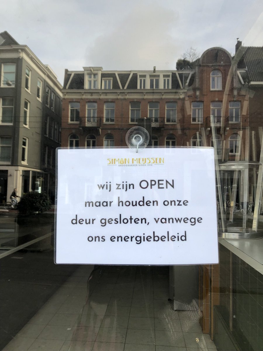 MonicaKeyzer's tweet photo. 🍞
wij zijn OPEN maar houden onze deur gesloten, vanwege ons energiebeleid

#straattaal Van Baerlestraat - Amsterdam.

#DeurDicht #energiebeleid #bakker #broodbakker #SimonMeijssen https://t.co/wdE4XHYzWc