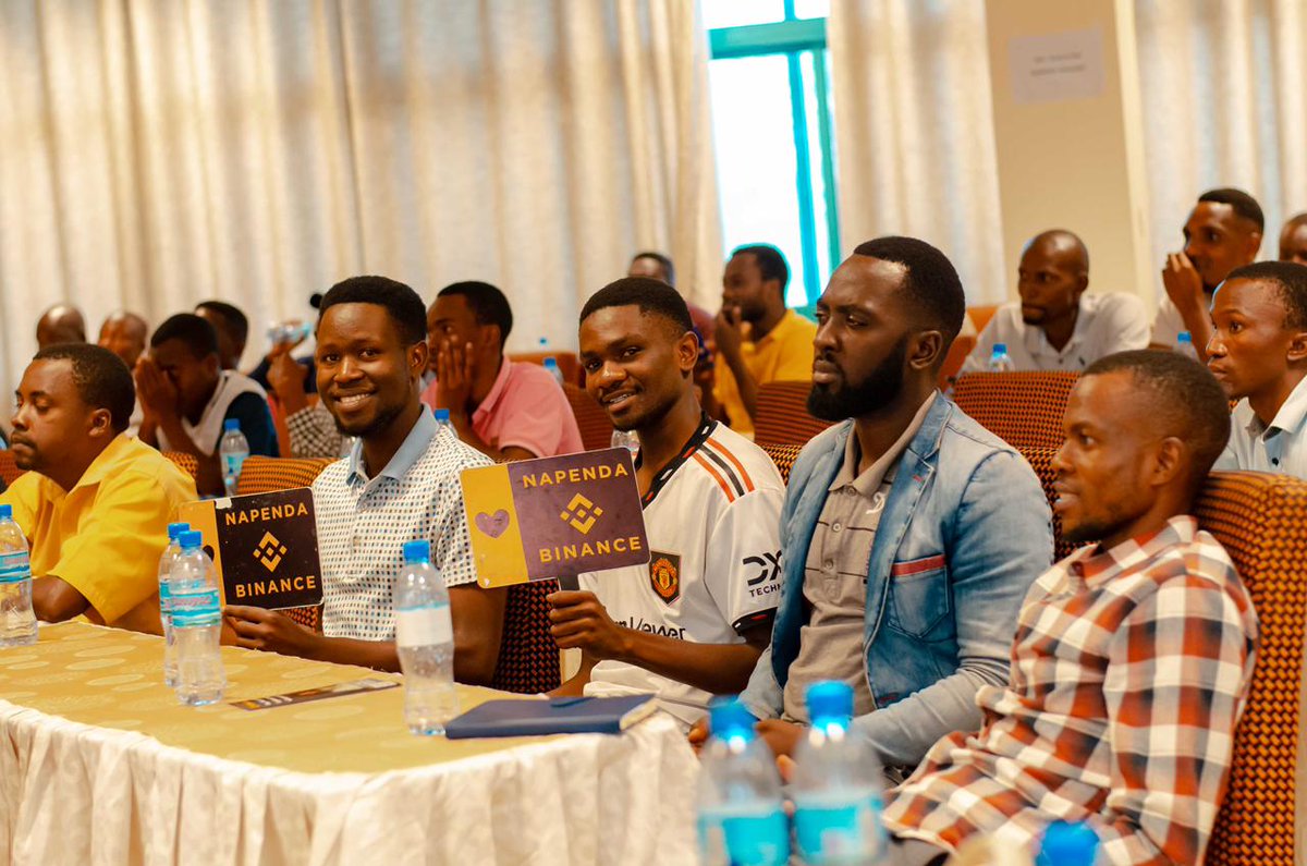 BinanceAfrica's tweet photo. From Dar to Dodoma. Now, #BinanceInMwanza 🇹🇿

Thank you to all the 100+ attendees who joined us yesterday for some insightful sessions covering the fundamentals of blockchain, Web3, and crypto.

See you at the next one 🤝 https://t.co/gDJTr7Ilxv