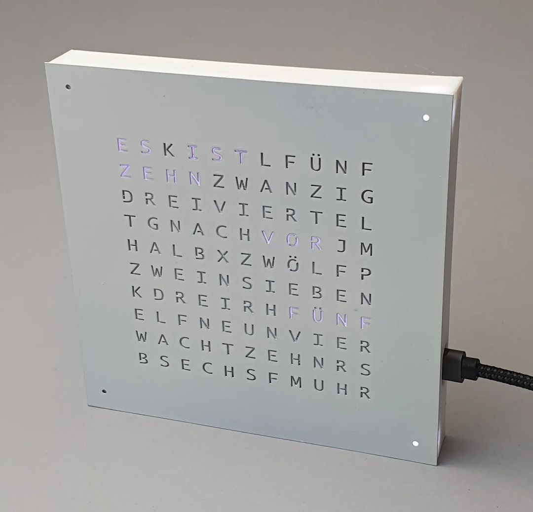 PCBWayOfficial's tweet image. Let's have a thorough look of #pxlBlck_10x11, designed by @nerdiyde.
It was made of a custom LED matrix (PCB by @PCBWayOfficial ), and you can decide how it displays by designing a customized shell. Here @nerdiyde made a "Workclock" style front panel.
#pcb #SharedProjects