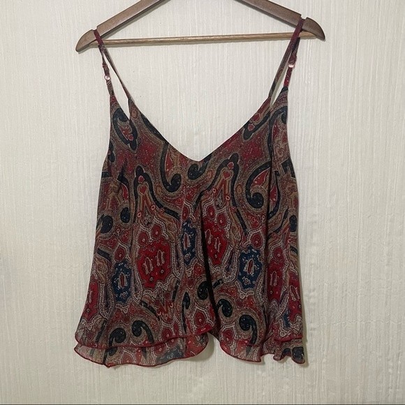 MeadowsandReeds's tweet photo. So good I had to share! Check out all the items I'm loving on @Poshmarkapp #poshmark #fashion #style #shopmycloset #tobi: https://t.co/wpEXFut1ro https://t.co/keMz7zL7Jp