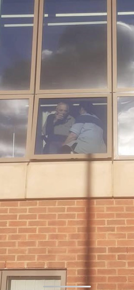 StevenJonMiller's tweet image. WHY? Many families were STILL DENIED access to loved ones even when jabbed, tested negative and were wearing PPE. These window visits were vile. Hancock &amp;amp; Whately FAILED to give directive. #lockdownfiles #thelockdownfiles