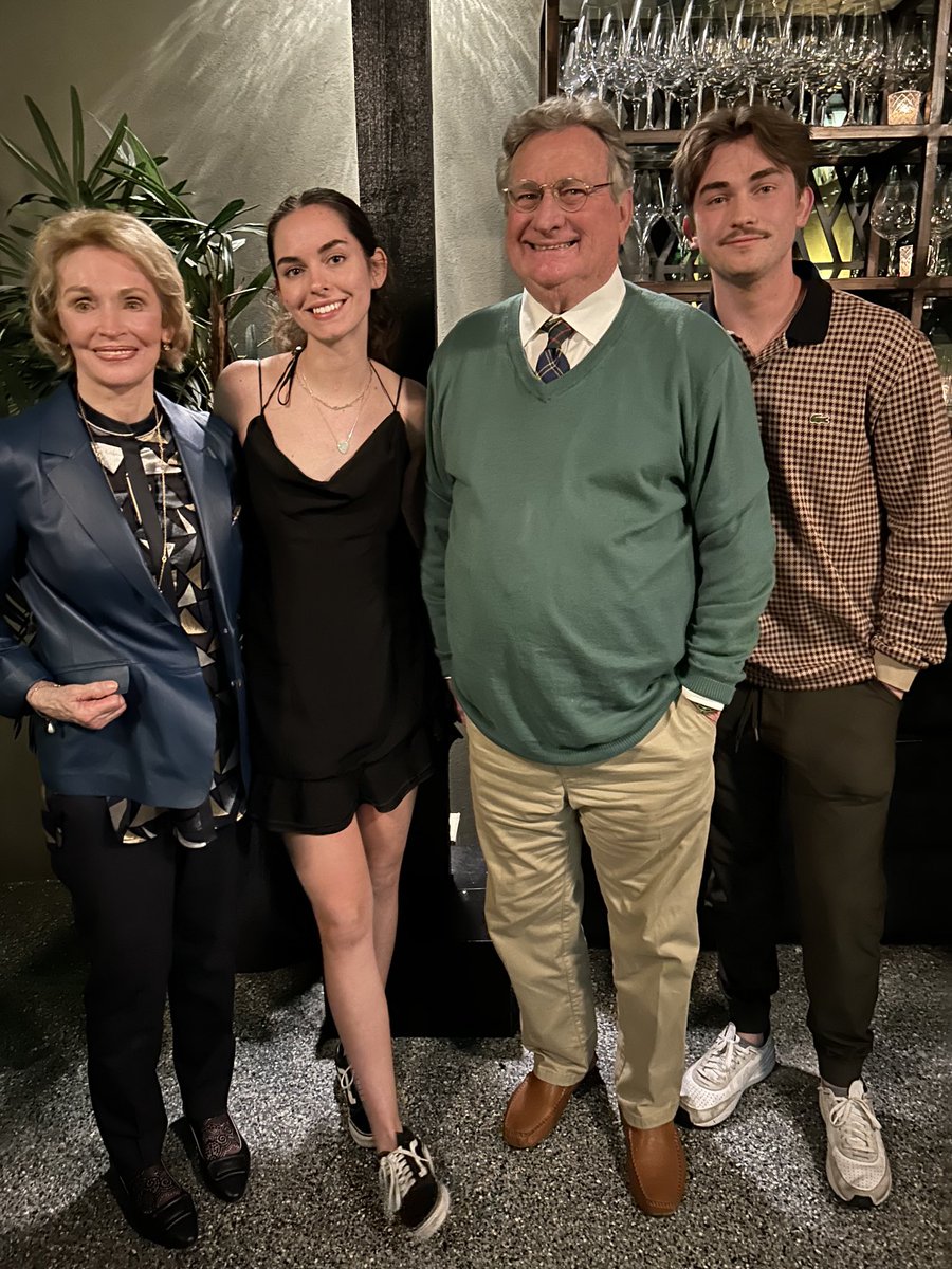 Kak &amp; Pap &amp; Gold