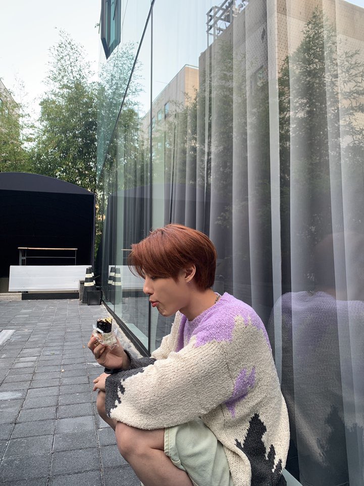 Ninuninunuuu's tweet photo. @starfess Ini nder, Cho Seungyoun. Nama panggungnya WOODZ. Baru aja comeback, positive vibes banget ini anak 😍 https://t.co/PTN9d8TOBy