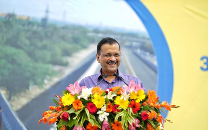 RajendraVasani's tweet photo. दिल्लीवासियों को बधाई। 

दिल्ली में आज से एक और फ़्लाईओवर शुरू हो गया है। आश्रम फ्लाईओवर पर बना उसका दूसरा हिस्सा आज से जनता के लिए खोल दिया गया है। इसके शुरू होने से यहाँ 3 सिग्नल ख़त्म हो जाएँगे। अब आप AIIMS और नोएडा के बीच सिग्नल फ़्री सफ़र कर पाएँगे और जाम से छुटकारा मिलेगा। https://t.co/dYNw31otcJ