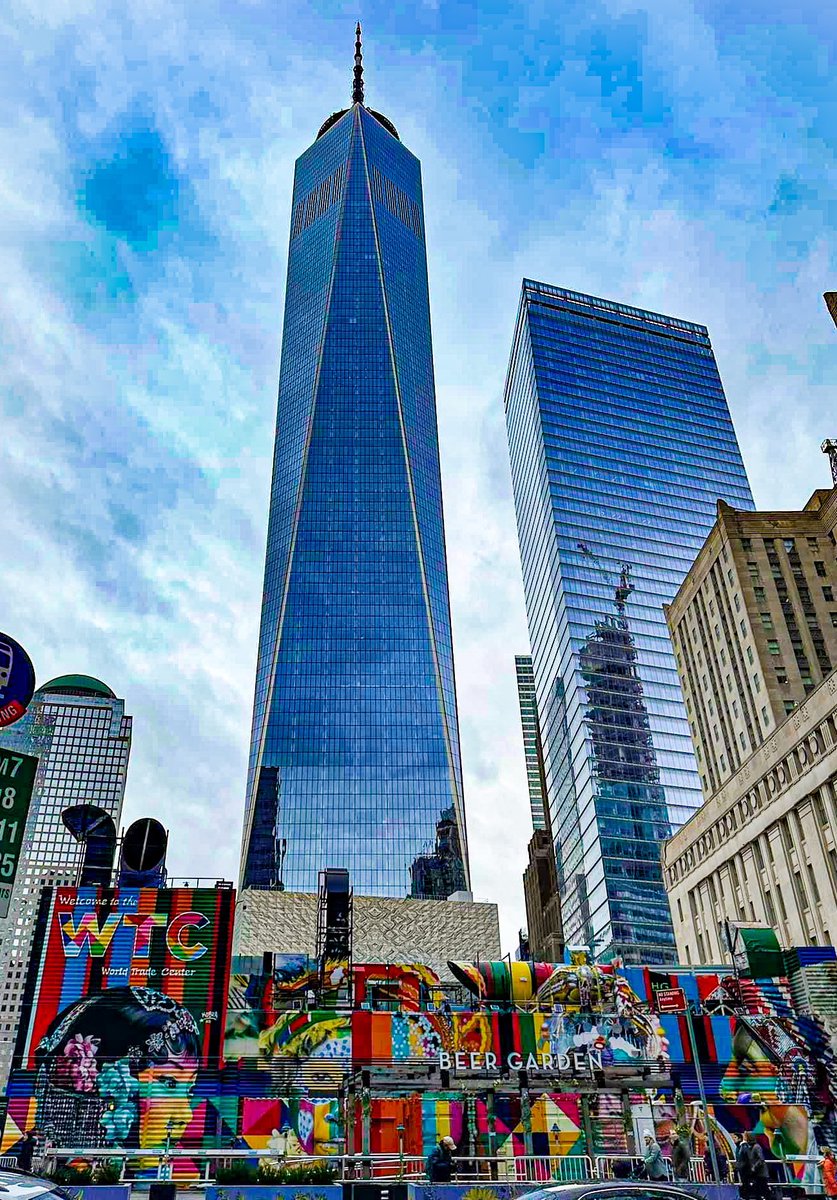 DiDee19_'s tweet photo. World Trade Center beer garden. Canโt wait to have a wee pit stop there under my fave building in New York #114daystogo #WTC #OWO #freedomtower #NYC https://t.co/LNFnapsy21