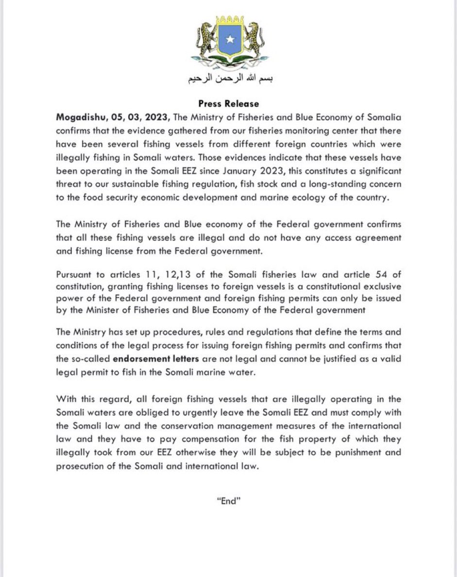 abdi_axlam's tweet photo. Somalia's ministry of fisheries and blue economy has issued a stern warning to foreign trawlers illegally fishing in Somalia's EEZ. 
It has nullified all endorsement letters issues by @M_Farmaajo's regime who pocketed the proceeds of our maritime resources https://t.co/rfUfVjfzT5