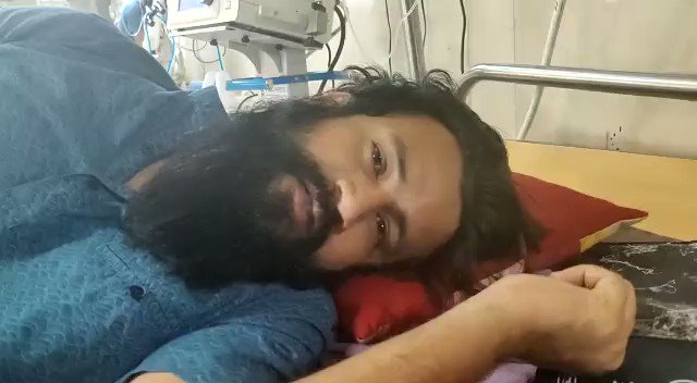 बेरोजगारों की आवाज उठाने वाले <a href="/TheUpenYadav/">Upen Yadav (मोदी का परिवार)</a> अभी SMS हॉस्पिटल में #ICU में एडमिट है
और उनकी तबियत ज्यादा खराब है
श्रीमान <a href="/ashokgehlot51/">Ashok Gehlot</a>
जी मामले को संज्ञान में लेवे🙏
#उपेन_संग_राजस्थान 
<a href="/RajCMO/">CMO Rajasthan</a>
<a href="/RamdevChotiya76/">RAMDEV CHOTIYA</a> 
@SACHIN02SHARMA <a href="/Ravindrachdry/">Ravindra Choudhary</a>