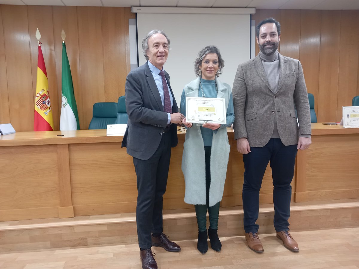 AndaluciaRELAS's tweet photo. Publicamos un nuevo post sobre la importancia de las Buenas prácticas en #AcciónLocalenSalud puesto en valor en el VI Encuentro #GranadaRELAS. Más info en https://t.co/Cz4CNkEYX3
#SaludPúblicaAndalucía
@saludand
@JuntaGranada
@VidaSaludAnd
@EASPsalud
@dipgra https://t.co/7qD7x85fGL