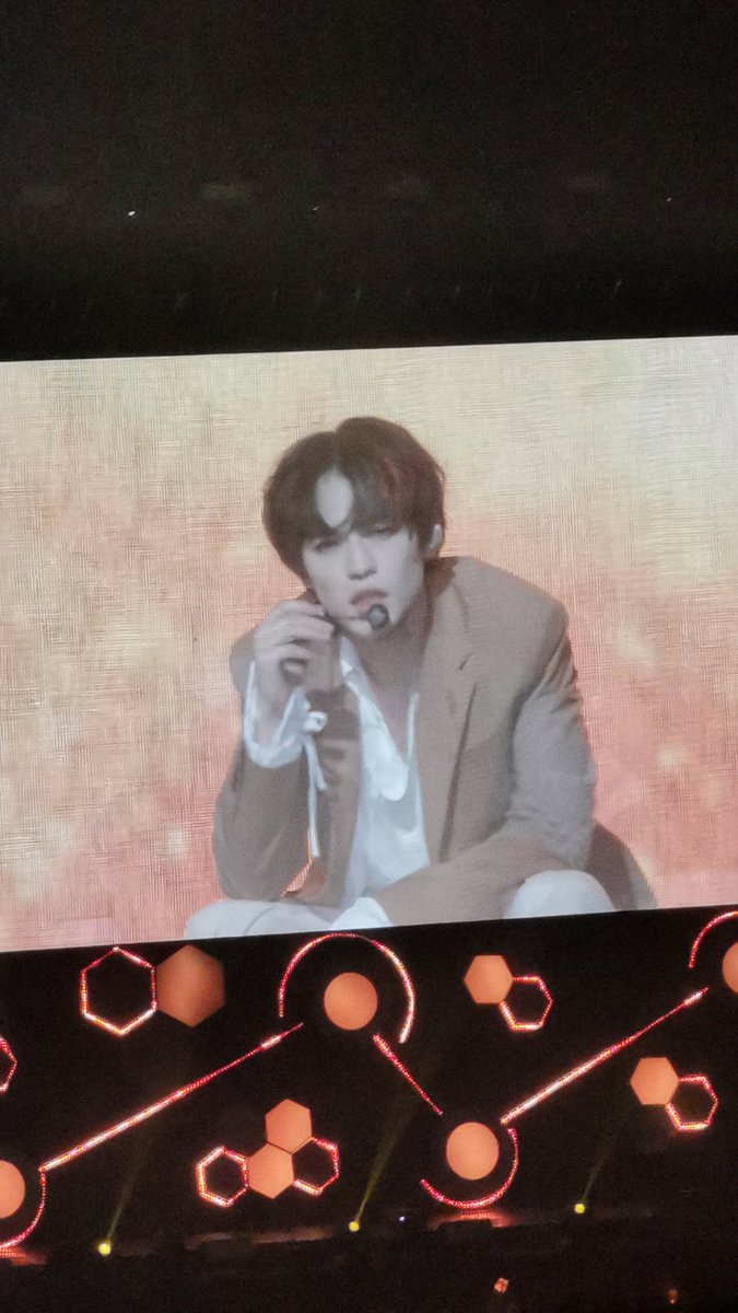 230306
😭❤️❤️❤️
#TDS2inJKT #NCTDREAM
#CHENLE
