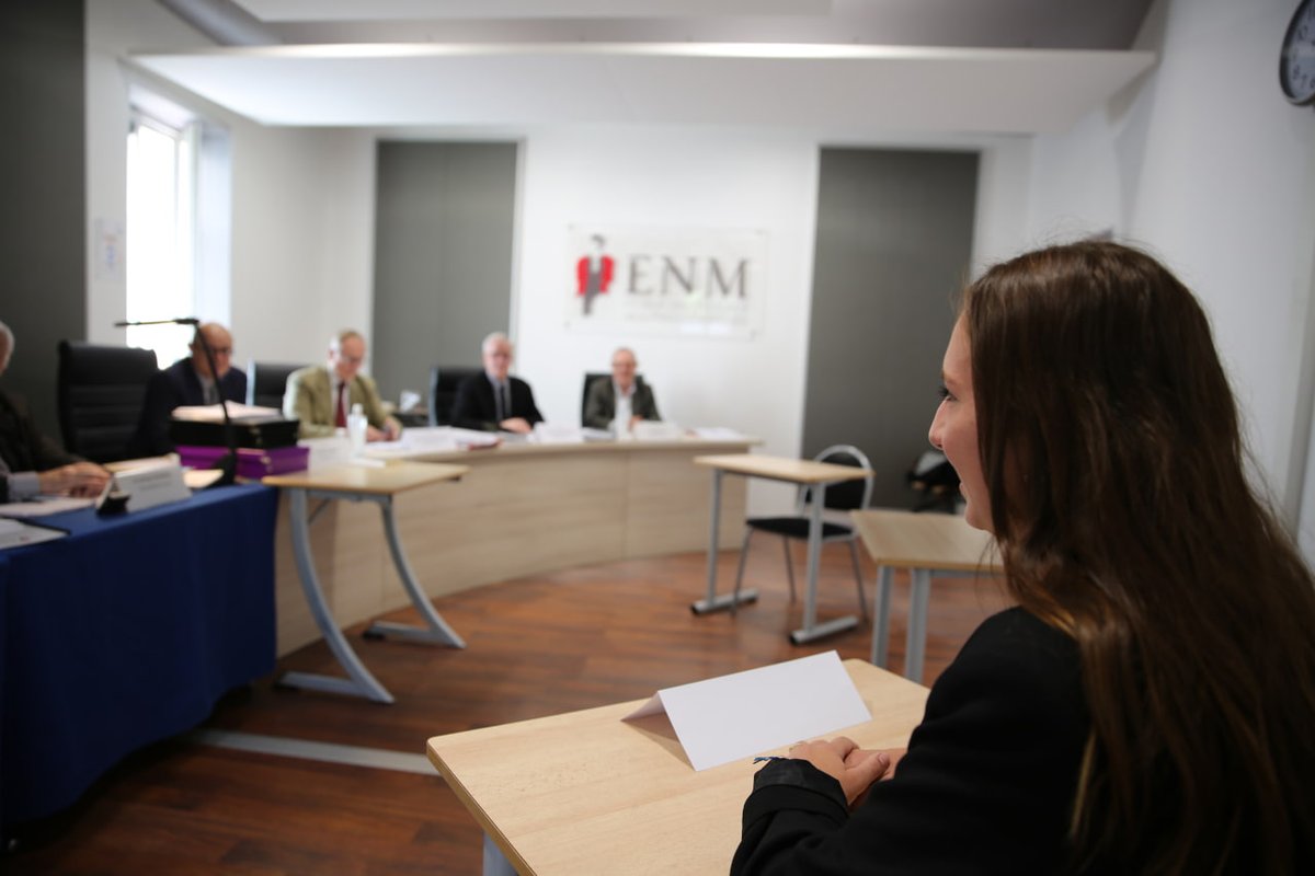 Pour celles &amp; ceux qui sont déjà inscrits ou qui vont s’inscrire à la session 2023 des #ConcoursENM d’ici le 10 mars prochain, Robert Parneix, président du jury, revient sur ce qui est attendu des candidats durant leur #GrandOral. #DemainMagistrat ow.ly/z4wZ50N9mHC
