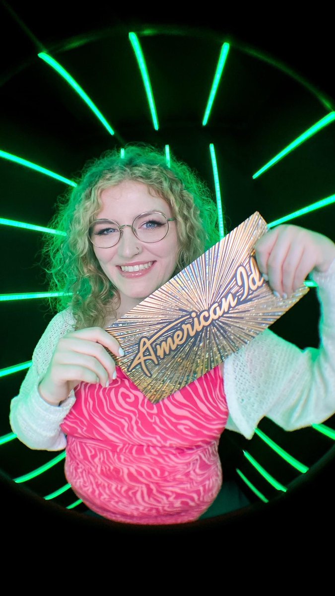 damiengeoghegan's tweet photo. Congratulations to Dungarvan’s own #Keelin (McGinn) who has made it to Hollywood Week of @AmericanIdol, following a fantastic audition last night! Keelin performed one of her own original songs! When you impress Lionel Richie, you’re definitely doing it right! 🇮🇪 🇺🇸 #AmericanIdol https://t.co/F8DcUWQcgP