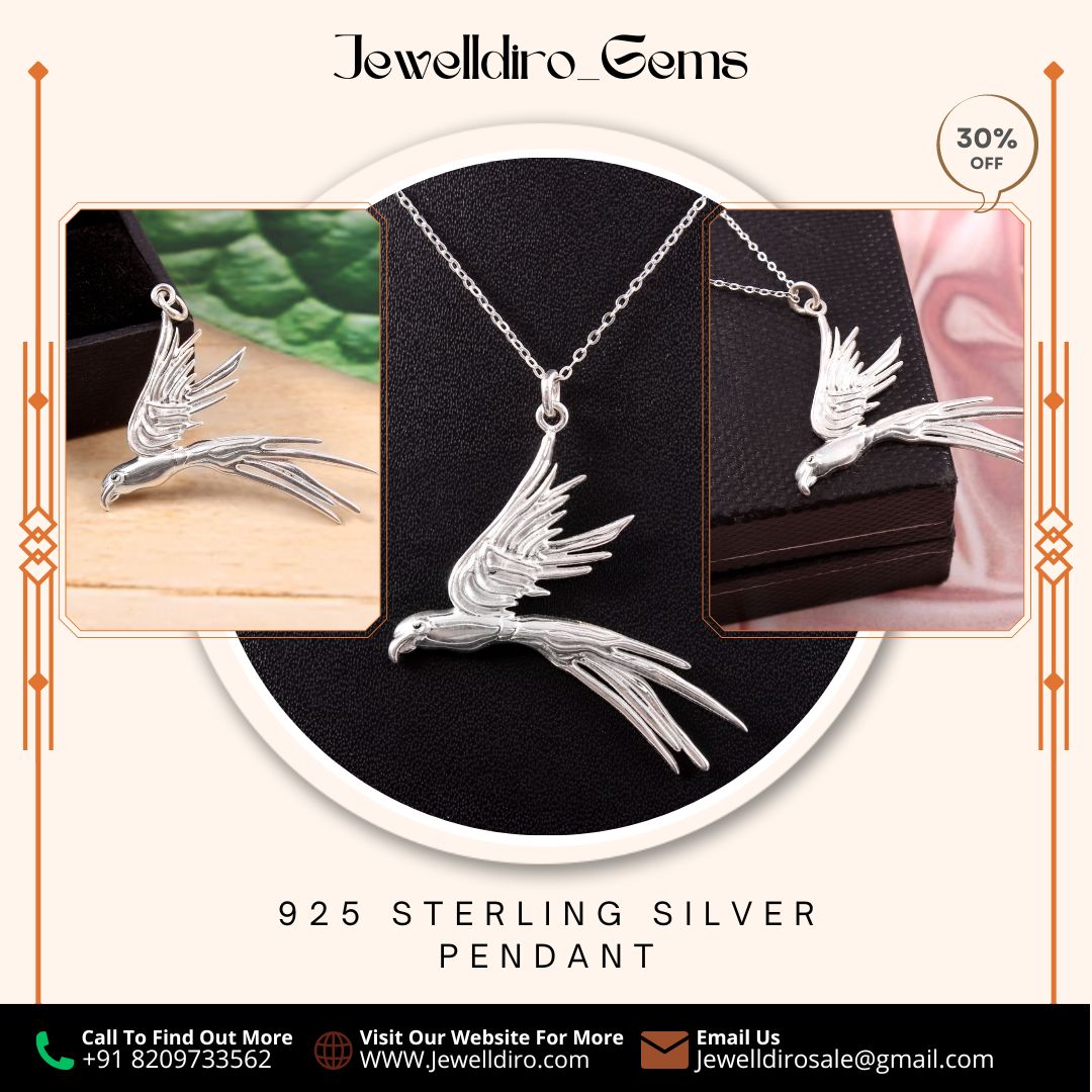 Dainty 925 Sterling Silver Bird Pendant For Man's Women and Girls Gift For Her.....
.
.
.
.
.
.
#nature #naturelovers #grandtour #vintagejewelry #vintage #antiquejewelry #oneofakind #oneofakindjewelry #birds #birdjewelry #jewelry #fashion #handmade #accessories #silverjewelry