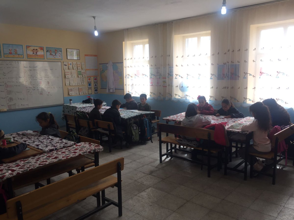 Sayfaların ufkunda geleceğe bakıyoruz.✨
#bitlisokuyor
<a href="/tcmeb/">Millî Eğitim Bakanlığı</a>
<a href="/Bitlis_mem/">Bitlis İl Milli Eğitim Müdürlüğü</a>
<a href="/Korkmazemin49/">Mehmet Emin KORKMAZ</a>
<a href="/YavuzBEKARDE/">Yavuz BEŞKARDEŞ</a>