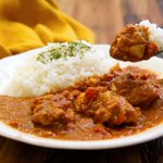 レンジで作ったとは思えない!おろし玉葱がポイントの『濃厚バターチキンカレー』