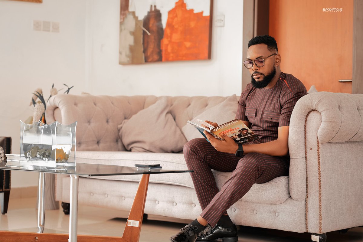 Oscarnuwati's tweet photo. Lemme use this opportunity to thank everyone on here who took time off their busy schedules to wish me a happy birthday yesterday. It couldn’t have been any better without you. 

God bless y’all. 

Love y’all

#BeardedMc 🧔🏽‍♂️ 🎤 https://t.co/ea6Akc5ncW