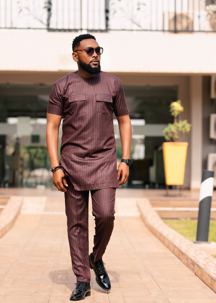 Oscarnuwati's tweet photo. Lemme use this opportunity to thank everyone on here who took time off their busy schedules to wish me a happy birthday yesterday. It couldn’t have been any better without you. 

God bless y’all. 

Love y’all

#BeardedMc 🧔🏽‍♂️ 🎤 https://t.co/ea6Akc5ncW