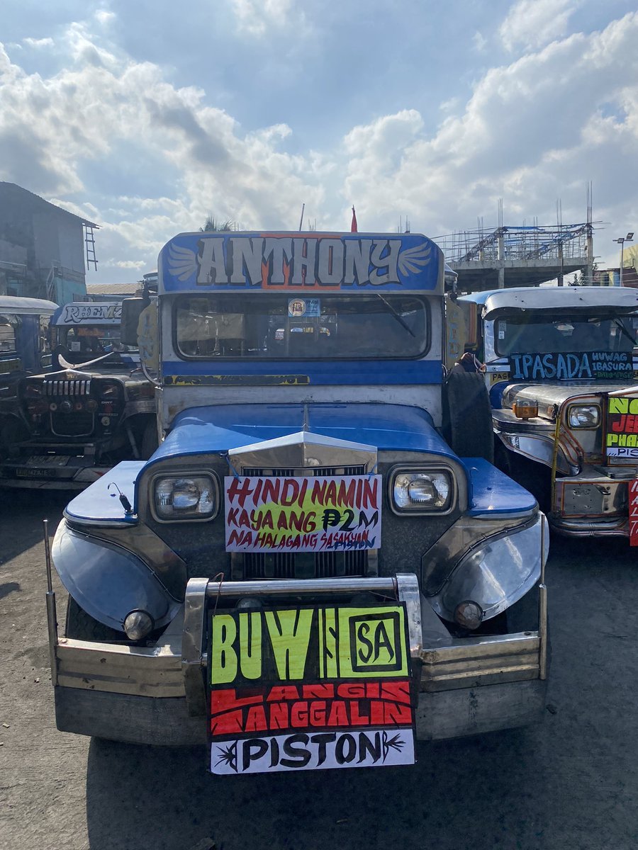 KaraTaggaoa's tweet image. PASIGLABAN! #NoToJeepneyPhaseout