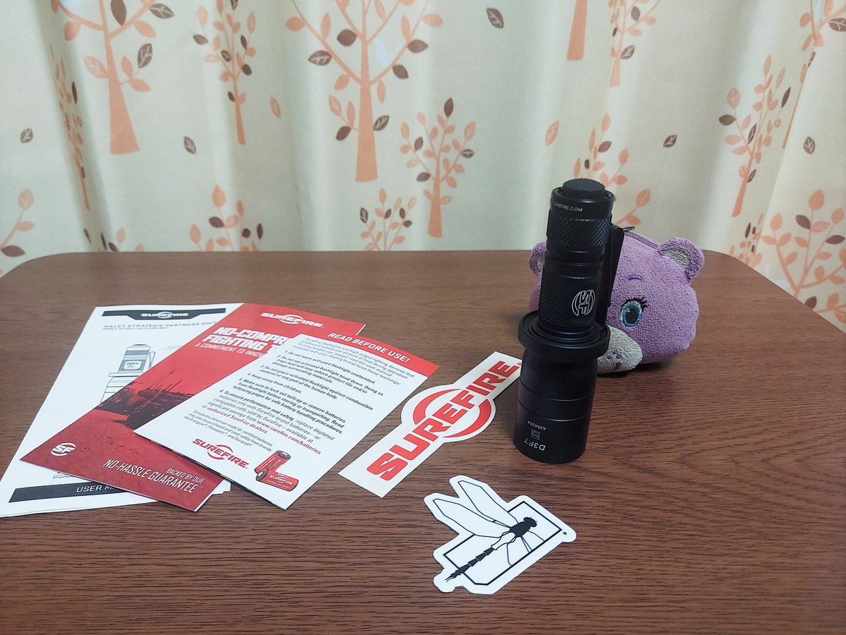 hg4eHPzmvVIEmWD's tweet photo. 今日のビクトリー🏆️🦸✈️🇺🇸
SUREFIRE Haley Strategic D3FT Combat Light✨🔦
#SUREFIRE #HaleyStrategic #D3FT #シュアファイア https://t.co/kxB2wSsLrg