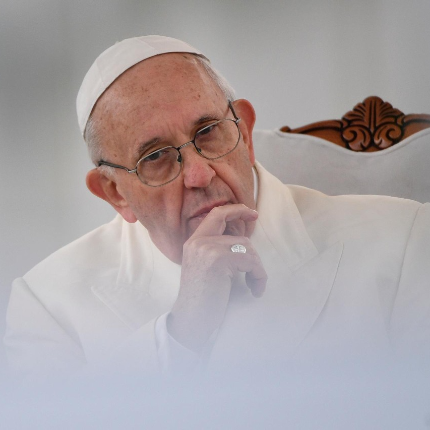 VaticanNews's tweet photo. Pope Francis' Gospel Reflections

"We must not consider ourselves superior to others; modesty is essential for an existence that seeks to conform to the teaching of Jesus, who is meek and humble of heart and came not to be served but to serve"(5 Nov 2017)

https://t.co/CKNydMWHHW https://t.co/cOXcCvcoc3