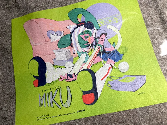 #初音ミク伊勢丹 "ネコちゃんと過ごす休日ミクさん"のイラストグッズA4スクエアトートバッグ・スクエアポストカード(※絵柄は旧バージョン) 
