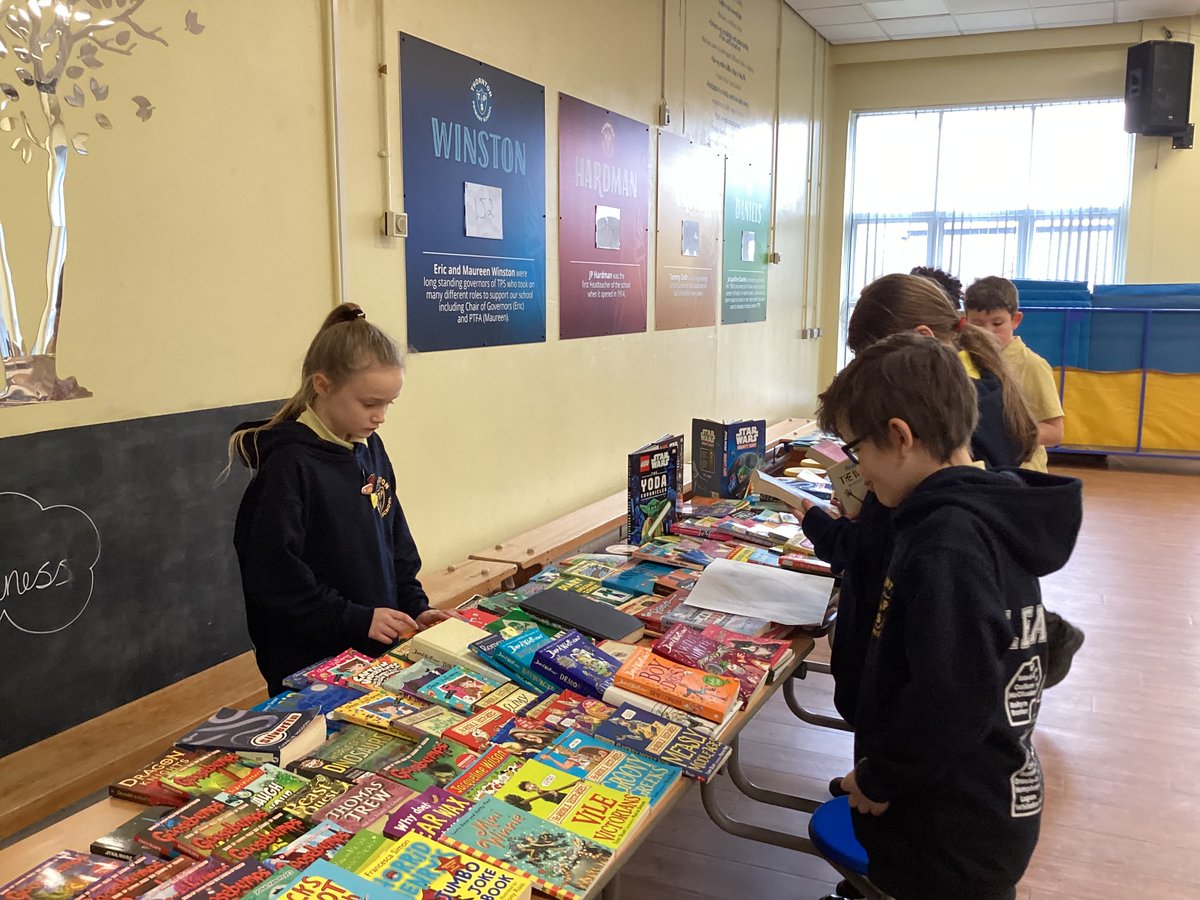 TPS1914's tweet photo. We had a great day of celebrating reading on Friday for our own World Book Day! https://t.co/u4zVpFsfIp
